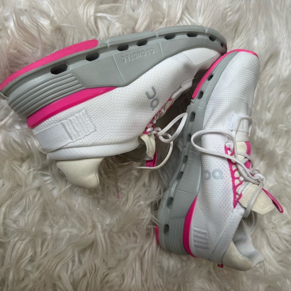 On cloud Nova Pink size 9M - Picture 7 of 8
